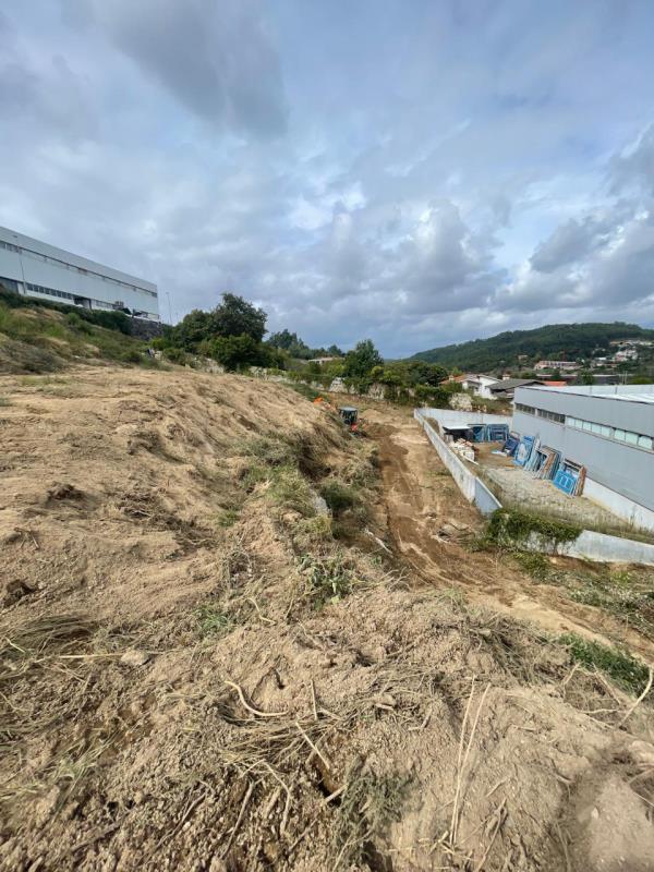 Fotografia de imóvel: Terreno para construção sito em Infias - Vizela