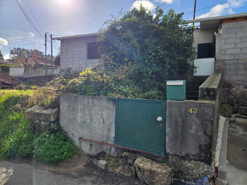 Fotografia de imóvel: Moradia em construção em Paredes