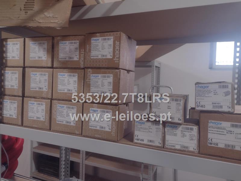 Lote de bens de empresa de instalações eléctricas