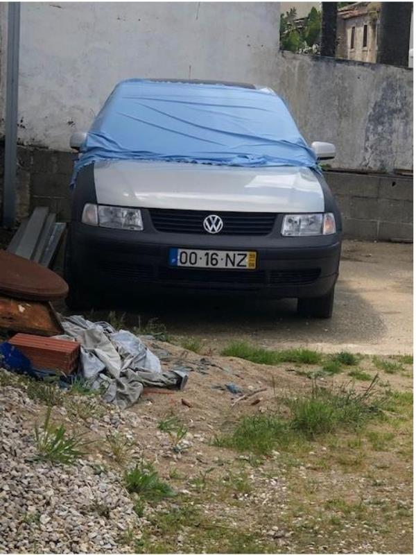 Fotografia de veículo: Veículo com a matricula 00-16-NZ - Volkswagen Passat (3B)