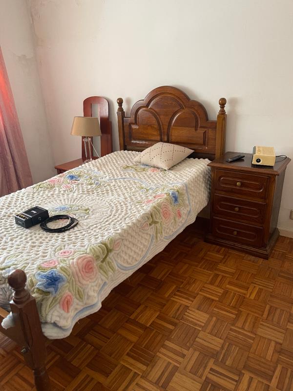 Fotografia de mobiliário: Um conjunto de móveis de quarto