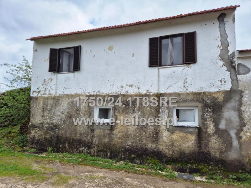 Moradia sita em Vila Nova de Poiares