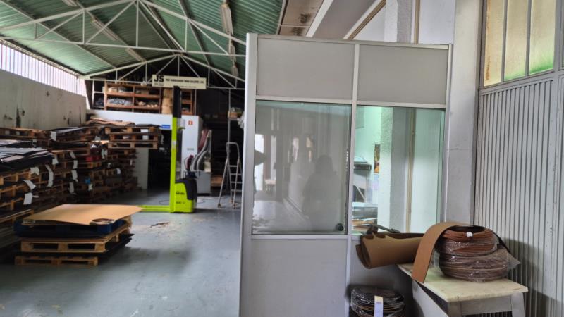 Fotografia de direito: ESTABELECIMENTO COMERCIAL