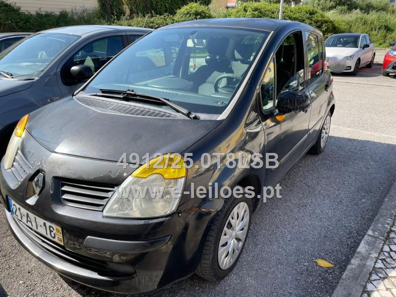 RENAULT P - ANO 2005
