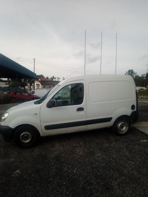 Fotografia de veículo: Veículo ligeiro de mercadorias RENAULT KANGOO