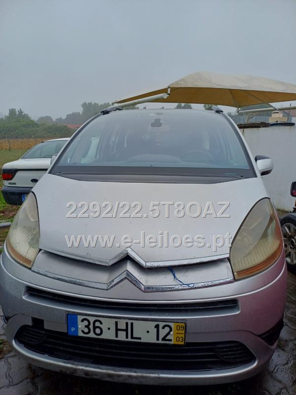 Veículo Ligeiro de passageiros de marca CITROEN