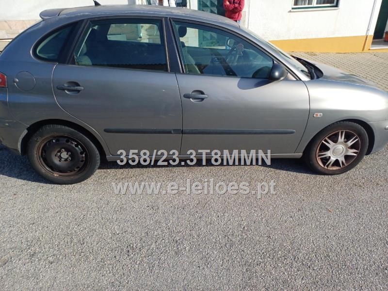 Veículo Ligeiro de passageiros de marca SEAT