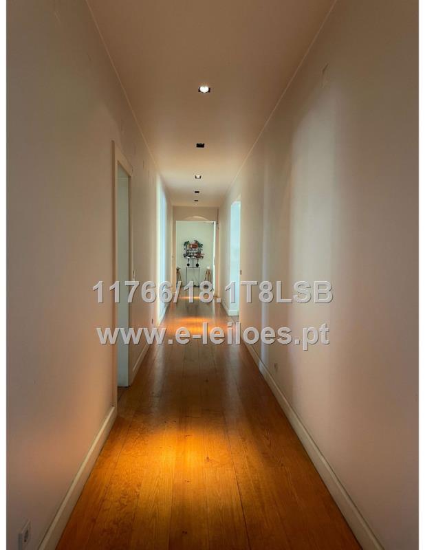 1/2 de Apartamento T5 em Alvalade/Lisboa