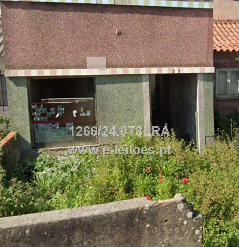 1/3 em casa para habitação em Outeirinhos - Marinha Grande