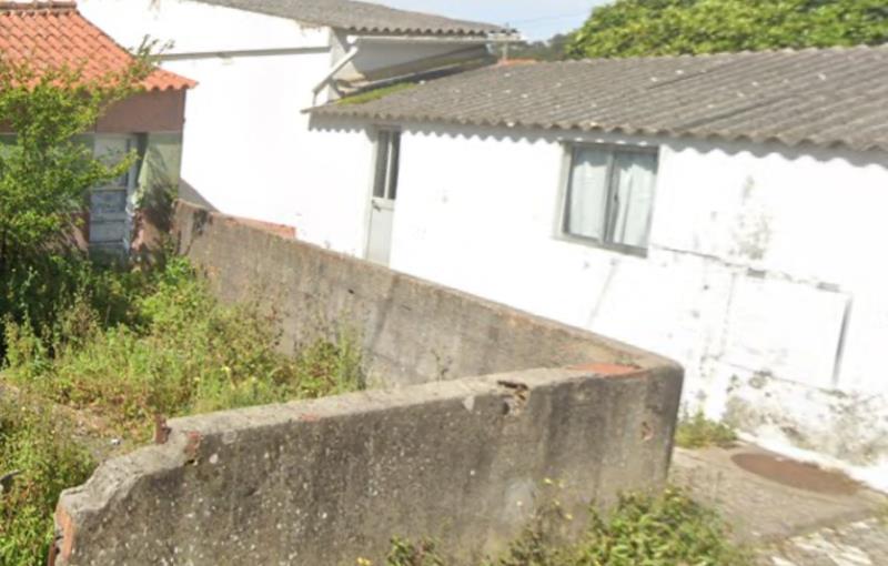 Fotografia de imóvel: 1/3 em habitação em Outeirinhos - Marinha Grande