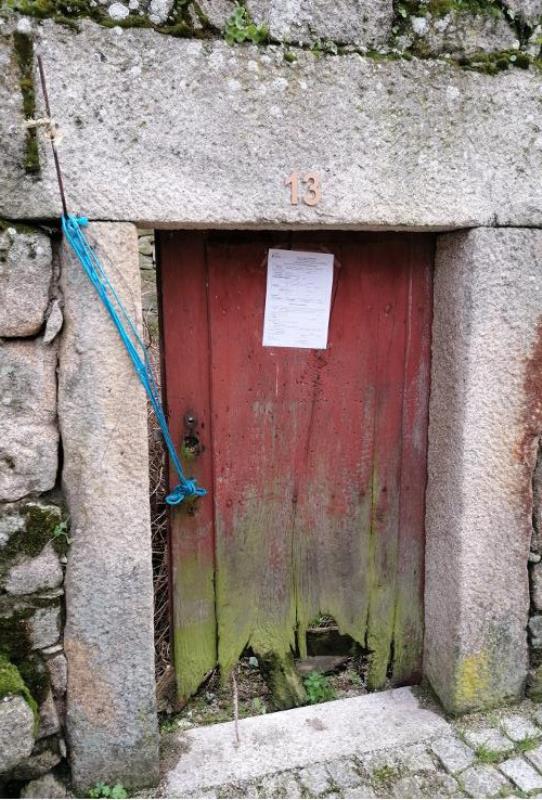 Fotografia de imóvel: Verba nº 1: Prédio urbano em ruínas na Guarda