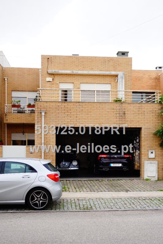 Prédio urbano, T4 em Lavra, Matosinhos