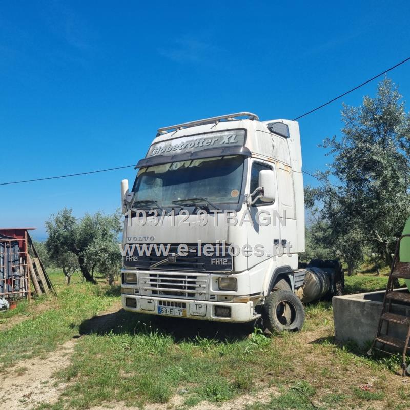 VEICULO PESADO DE MERCADORIAS