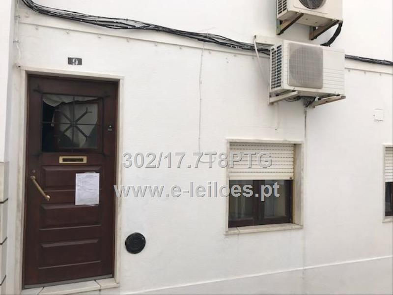 IMÓVEL EM CAMPO MAIOR, RUA LOURENÇO CAIOLA