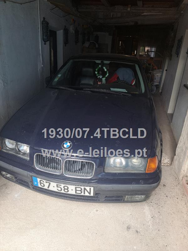 VEÍCULO AUTOMÓVEL - MARCA BMW