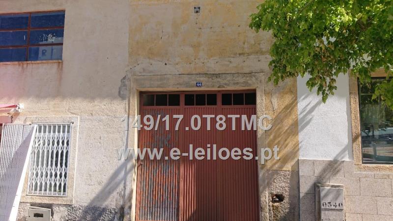 Loja/Armazém Lg. da Corredoura - Torre de Moncorvo