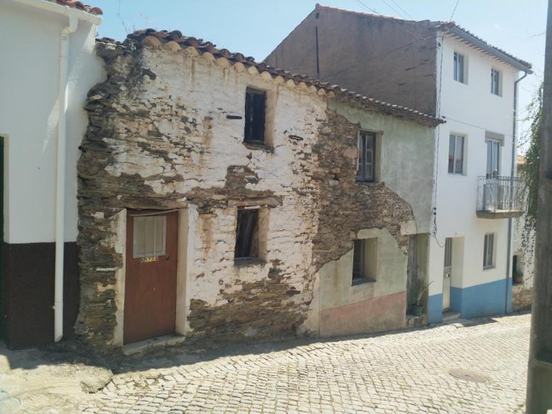 Fotografia de imóvel: 1/2 de Moradia em Idanha-a-Nova