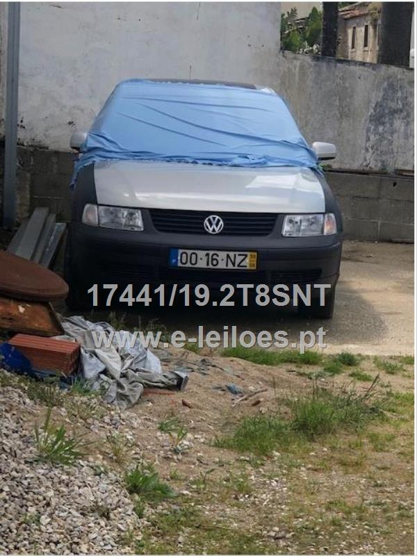 Veículo com a matricula 00-16-NZ - Volkswagen Passat (3B)