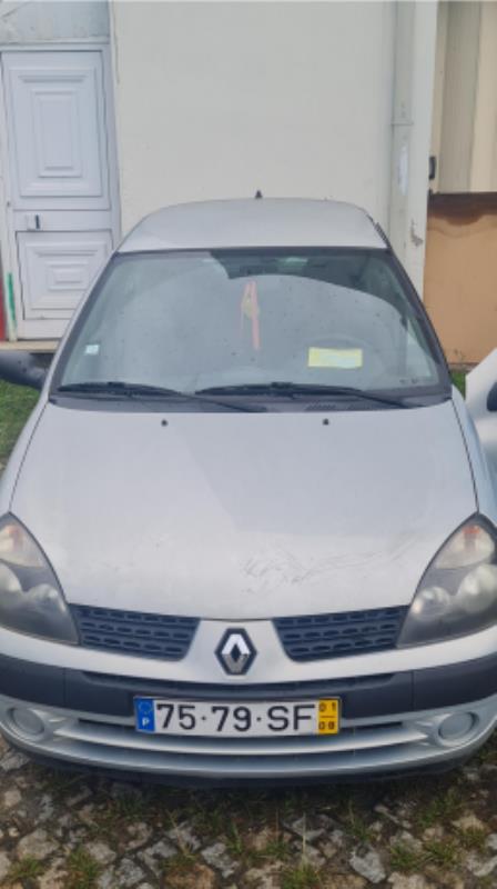 Fotografia de veículo: Veículo - RENAULT CLIO