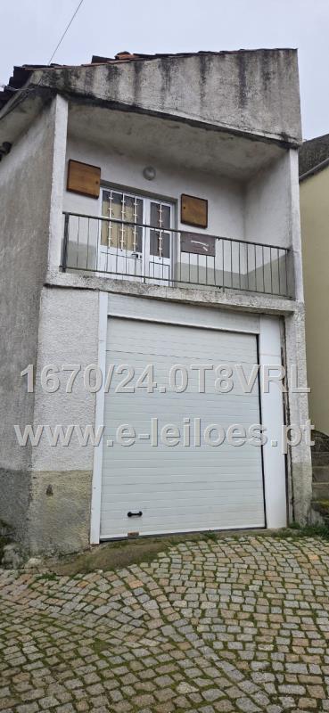 Armazém sito em Alfandega da Fé