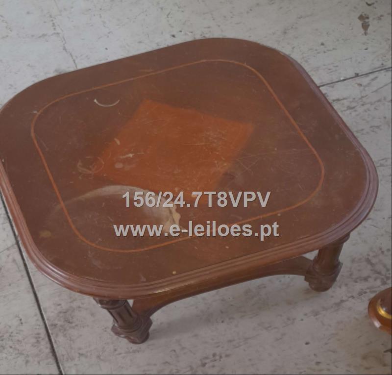 Lote único composto por 8 verbas