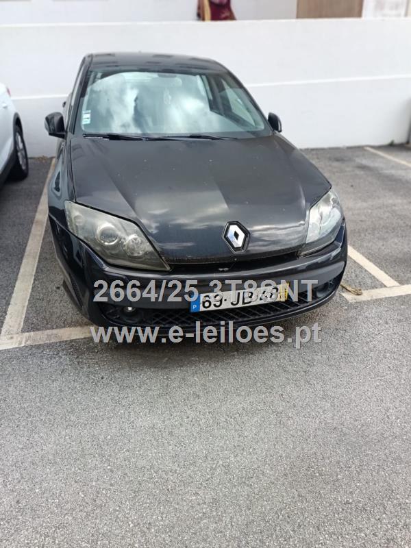Viatura Renault Laguna