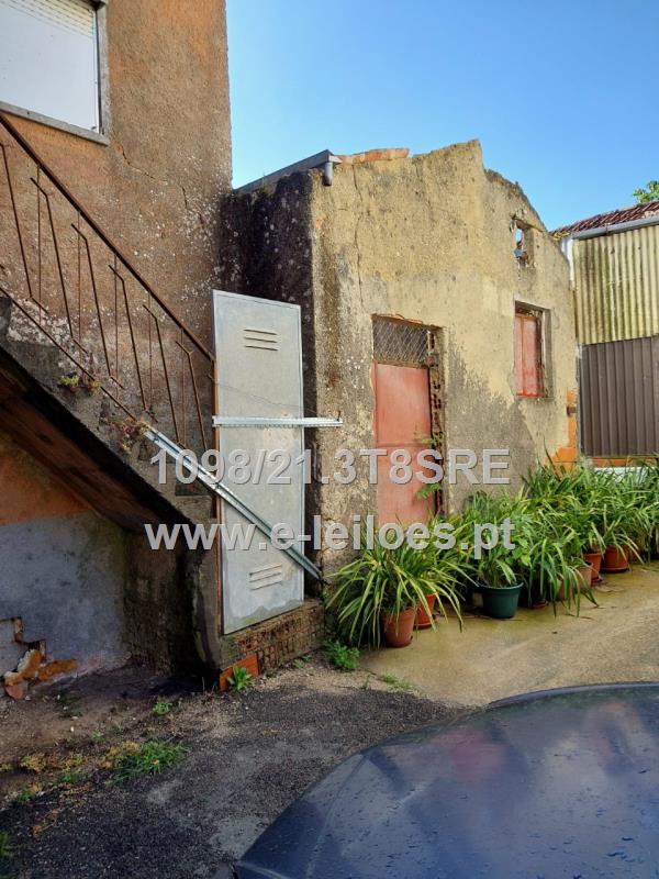 1/3 de uma moradia destinada a habitação