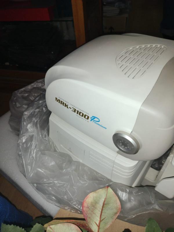 Fotografia de equipamento: Equipamentos de diagnóstico oftalmológico usado