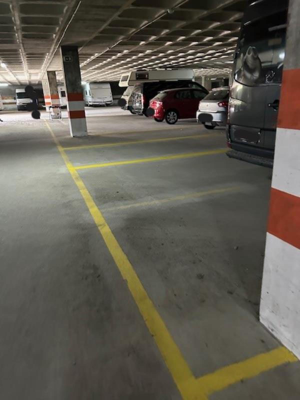 Fotografia de imóvel: 13/100 avos da fração DO destinada a estacionamento