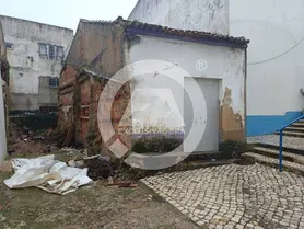 Fotografia 1 de 11: Proporção de 1/3 (Indiviso) de Casa de r/chão
