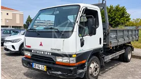 Fotografia 2 de 7: Mitsubishi Canter – 3900cm3 – Matosinhos