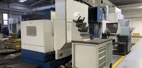 Fotografia 4 de 7: FRESADORA CNC DE 3 EIXOS AWEA VP2012