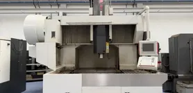 Fotografia 1 de 5: FRESADORA CNC DE 3 EIXOS SKY MASTER VM2000