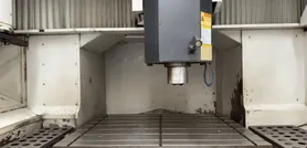 Fotografia 3 de 5: FRESADORA CNC DE 3 EIXOS SKY MASTER VM2000