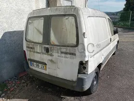 Fotografia 5 de 11: Peugeot Partner 1.8 D · Ano 1998