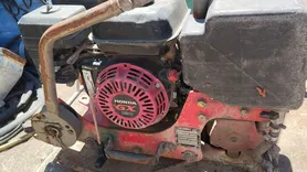 Fotografia 3 de 3: Placa vibratória Honda GX120