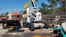Fotografia 3 de 13: Plataforma elevatória articulada HAULOTTE HA16PX  