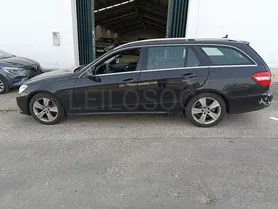 Fotografia 7 de 23: Mercedes-Benz E 200 CDI · Ano 2012