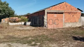 Fotografia 4 de 8: Armazém · Santa Comba Dão, Viseu