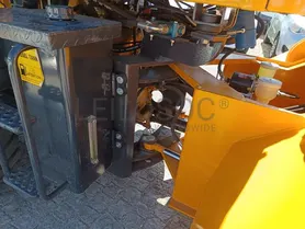 Fotografia 6 de 18: Empilhador SDLOOL · Ano 2026  3500 KG
