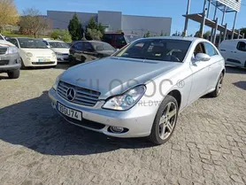 Fotografia 1 de 52: Mercedes-Benz CLS 320 · Ano 2008