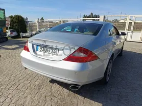 Fotografia 5 de 52: Mercedes-Benz CLS 320 · Ano 2008