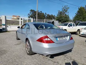Fotografia 7 de 52: Mercedes-Benz CLS 320 · Ano 2008