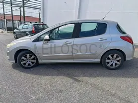 Fotografia 8 de 32: Peugeot 308 · Ano 2008