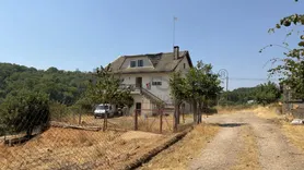 Fotografia 1 de 4: Moradia · Donai, Bragança
