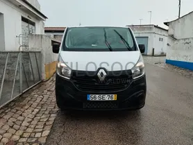 Fotografia 2 de 8: Renault Trafic 1.6 dCi · Ano 2016