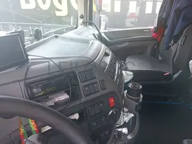 Fotografia 4 de 9: DAF XF 460 · Ano 2014