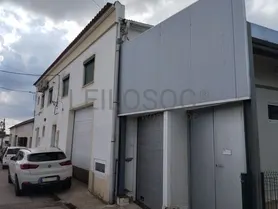 Fotografia 6 de 73: Edifício e Equipamentos · Achete, Santarém