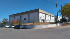 Fotografia 1 de 16: Armazém Industrial · Vila Velha de Ródão