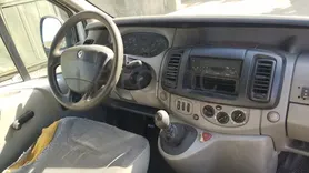 Fotografia 3 de 11: Renault Trafic · Ano 2007